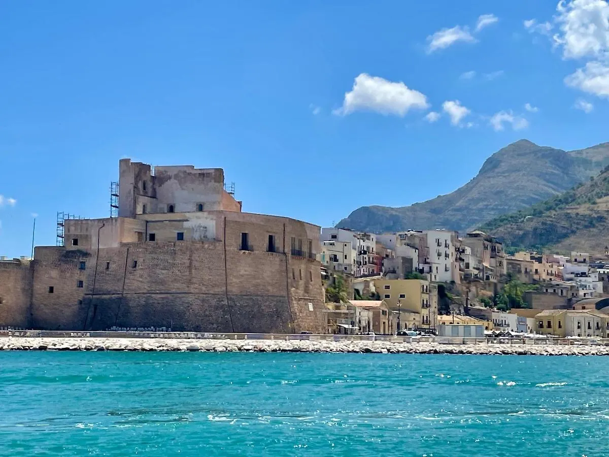 Castello A Mare Apartment Castellammare del Golfo Italy